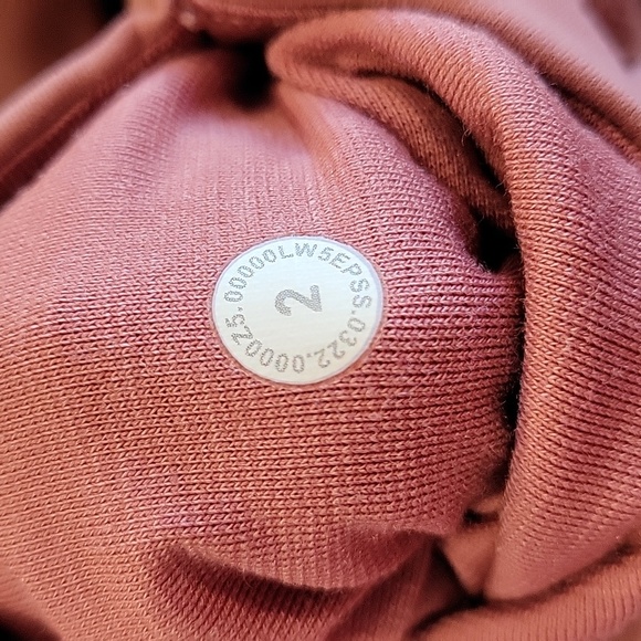 Lululemon pink legging with pockets - Picture 5 of 5